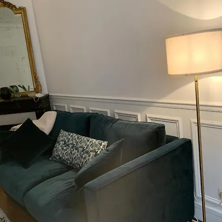 Apartment Near The Batignolles Paris